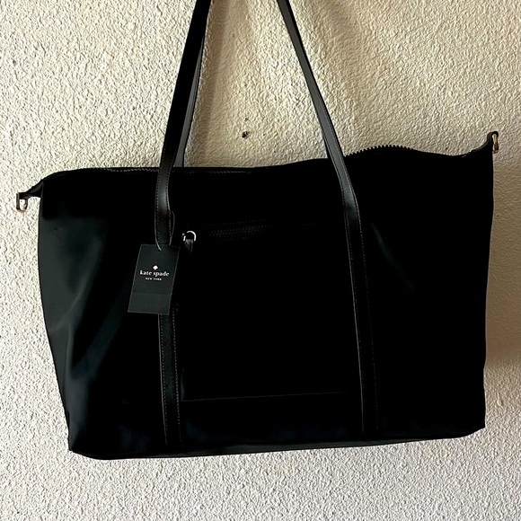 NWT Super Gorgeous Kate Spade ♠️ New York Large Purse crsoosbody/shoulder